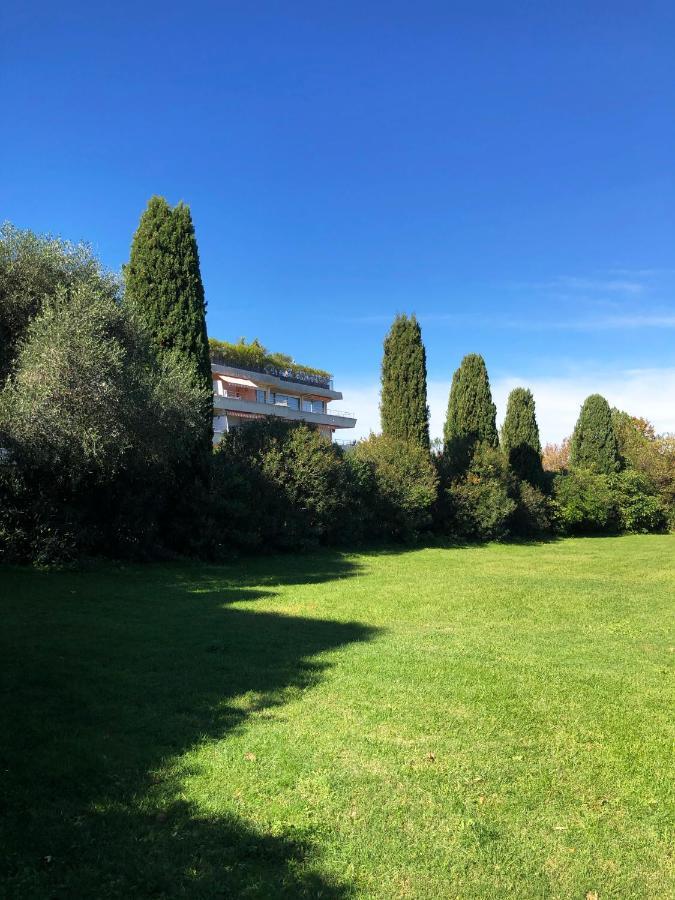 Un Nid A Saint Tropez Apartment Ngoại thất bức ảnh